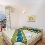 Ana Apartment Hvar Town