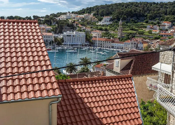 Апартаменты Ana Хвар